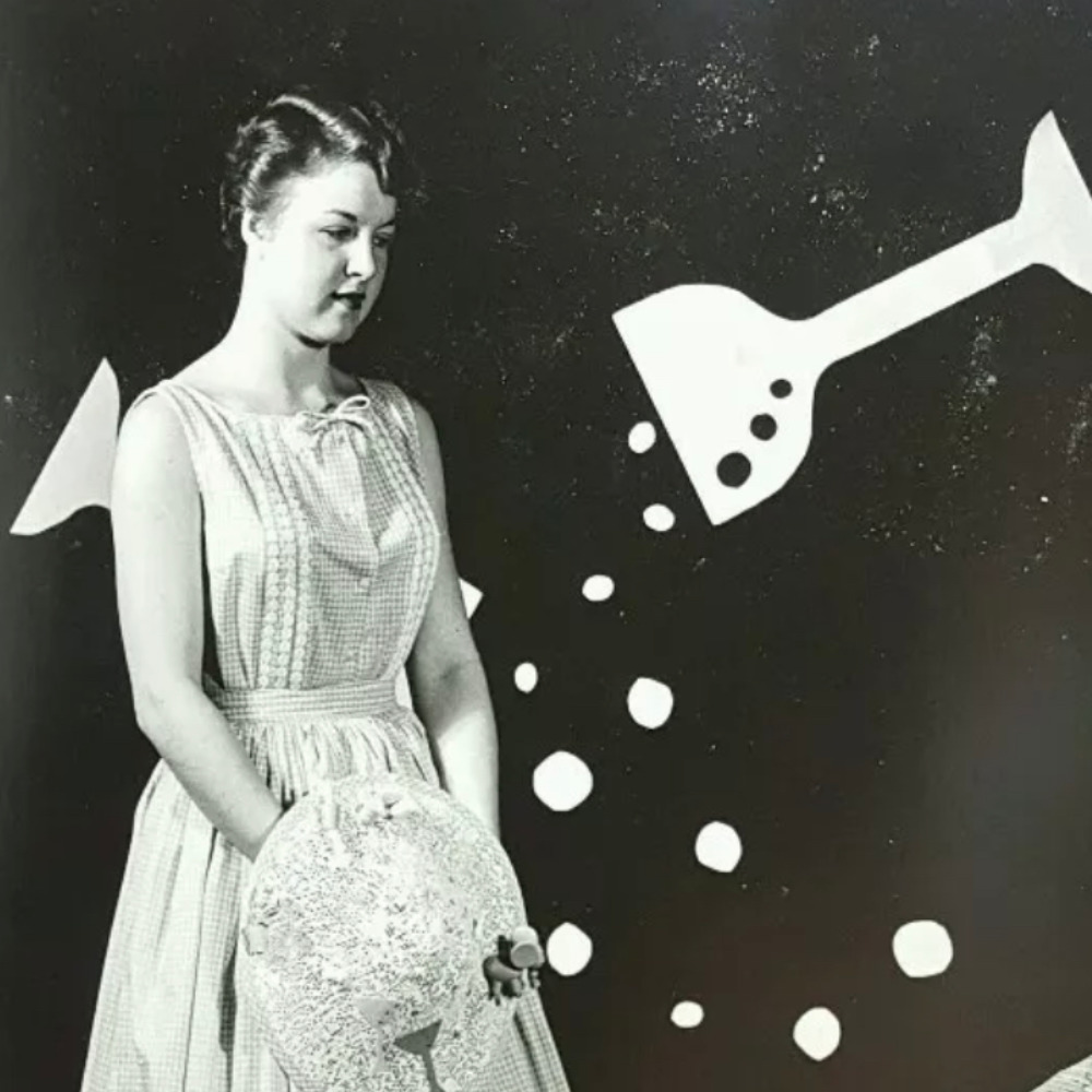 Meet your Posher, Nidia